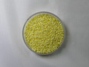 DB-11-2101 Duracoat Opaque Light Lemon Ice Miyuki Delica's 11/0