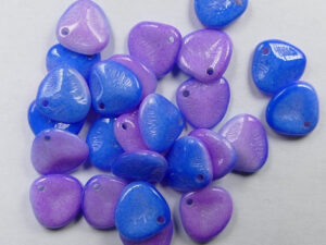 Rose Petals, 8x7 mm, Chalk White Funky Blue
