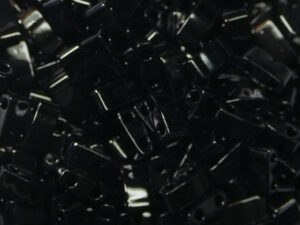 M-HTL-0401 Black Miyuki Half Tila Beads 5x2,3 mm