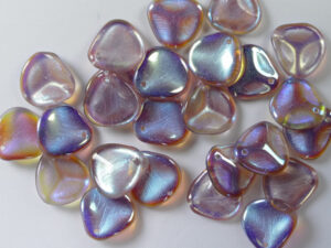 Rose Petals, 14x13 mm, Light Amethyst AB