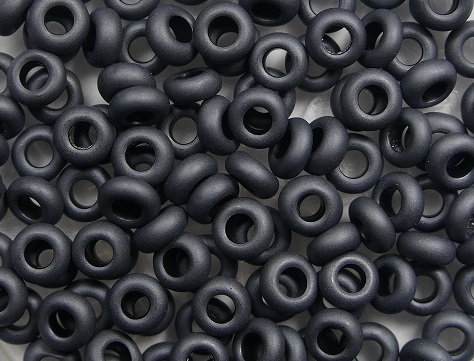 TN-06-0611 toho demi round 6-0 matte color opaque grey
