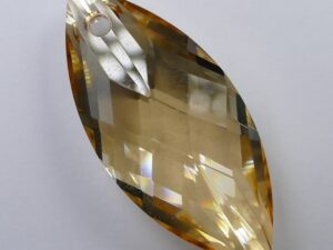 navette pendant 40x18 mm (6110)
