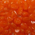PI-x1530 pinch beads 5×3 opal hyacinth