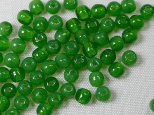 03-R-51010 Milky Apple Green 3 mm. 100 Pc.