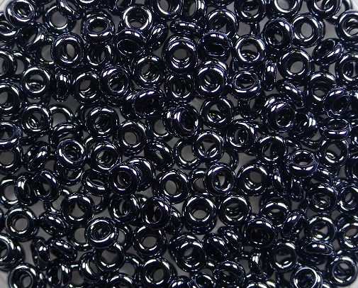 TN-08-0081 toho demi round 8-0 metallic hematite