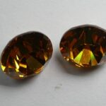 swarovski xilion chaton ss39 topaz