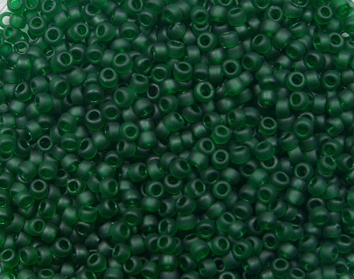 tr-15-0939F toho round 15-0 transparent frosted green emerald