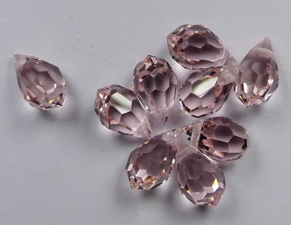 PrD-6-681-roslt Preciosa drop 681 6x10 mm light rose