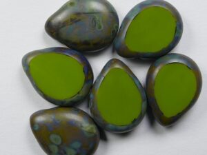 0100549 Table Cut Polished Drops 16x12 mm Opaque Olive Picasso 4 Pc - Afbeelding 1