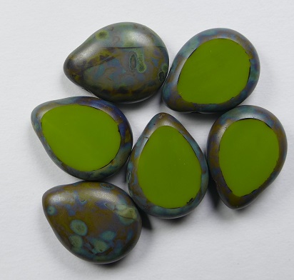 0100549 polished drops 16x12 mm opaque olive picasso, color 53420T