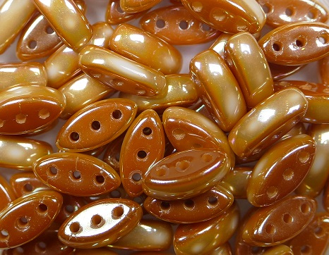 CL-03000-29123 cali beads opaque white full apricot