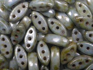CL-03000-65431 Cali Beads Opaque White Green/Blue Lazura 20 Pc