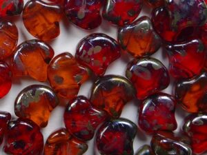 GIN-90080RB Matubo 2 Hole Ginko Bead Siam Ruby - Rembrandt 10 gram