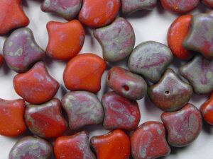 GIN-93140MRB Matubo 2 Hole Ginko Bead Matte Opaque Light Red - Rembrandt 10 gram - Afbeelding 1