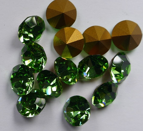 PRC-39-PER preciosa chatons ss39 peridot