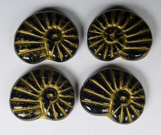 0010506 shell beads 17×13 mm opaque black gold washed color 23980-54302