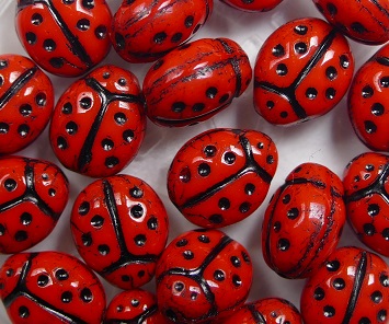 0050302 ladybird lieveheersbeestje bead rood met zwarte stippen