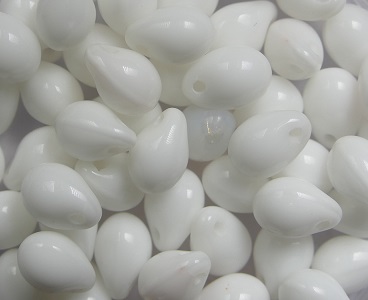 cd-03000 czech drops 7x5 mm opaque white