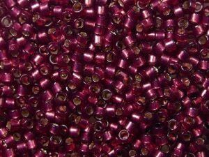 TT-01-2113 Silver Lined Milky Pomegranate TOHO Treasures 11/0