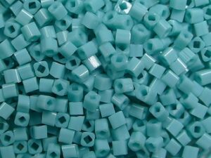 TC-01-0055 Opaque Turquoise 1,5 mm Toho Cubes