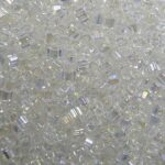 TC-01-0161 Toho cubes 1,5 mm Transparent Rainbow Crystal
