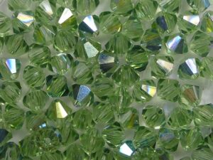 04-MC-50400-28701 Yellow Peridot AB bicones 4 mm 50 stuks