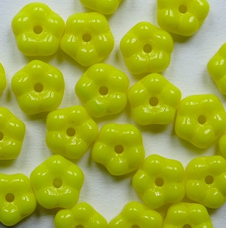 fb-83120 flower beads 5 mm opaque yellow