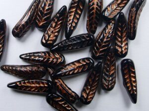 0010516 Jet Copper Washed Birds Feather Beads 15 Pc.