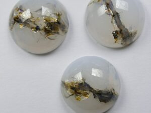 CAB-18-RO-WO-F Glass Cabochon Round 18 mm White Opal Foil - Afbeelding 1