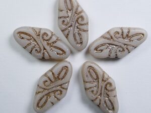 0040266 Arabesque Beads Matte Darker White Alabaster Antique Bronze Washed 5 Pc. - Afbeelding 1