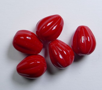 0050315 Opaque Red Melon Drops 11x9 mm color 93200