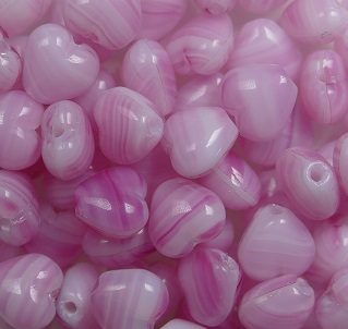 0070454 Opal Pink White Melee hartje 6×6 mm color 75014
