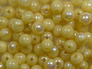 04-R-13010-28701 Ivory AB Round 4 mm. 100 Pc.