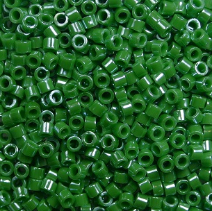 TT-01-0130D toho treasures 11-0 opaque lustered Shamrock color 130D