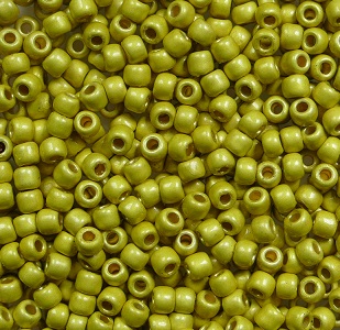 tr-11-PF0590F Permanent Finish – Matte Galvanized Lemon Gold toho rocailles 11-0 color PF590F