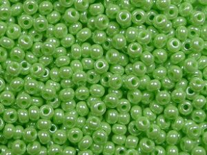 PR-R11-58410 Opaque Lime Green Luster Preciosa Rocailles 20 gram