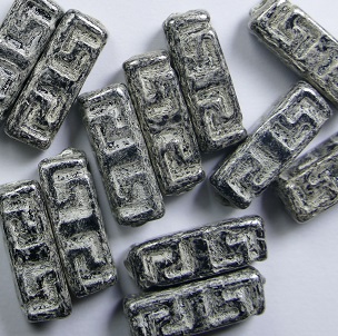 0020322 celtic blocks 15x5 mm Jet Old Silver color 23980-81002