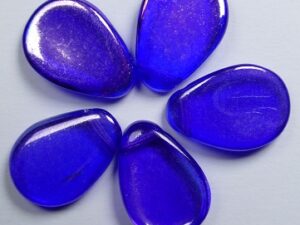 0090453 Crystal Dual Coated Sapphire/Rainbow Luster Anemone Petals, 11x16 mm 5 Pc. - Afbeelding 1