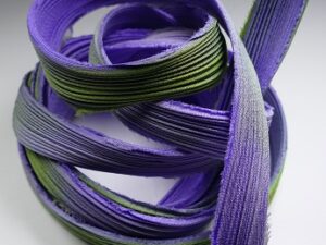 Shib-22-Wis Shibori zijde per 1/4 yard: Wisteria