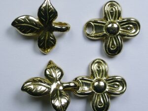 Blad-en bloemvorm oog-en haaksluiting voor 1 streng, Brass color - Afbeelding 1