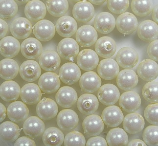prp-04-PCRM Pearlescent Cream preciosa parels 4 mm