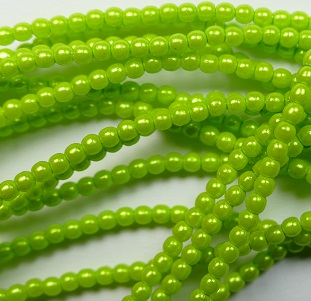 02-132-19001-30022 Czech Glas glasparels 2 mm Pearl Shell Chartreuse color 30022