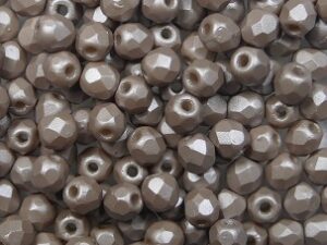 FP1-03-29372AL Powdery Taupe Czech Glass Facet Firepolish 3mm 50 stuks