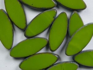0100580 Opaque Olive Travertin Oval Ship Bead Table Cut. 5 Pc. - Afbeelding 1
