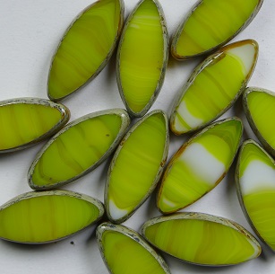0130150 Table cut Oval Ship Beads 18x7 mm Mixed Yellow-White Travertin color 06818-86805
