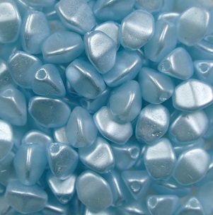 PI-02010-25018 pinch beads 5x3 mm alabaster pastel light azore color 02010-25018