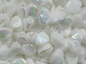 PI-02010-28701 White Alabaster AB Pinch beads. 10 gram - Afbeelding 1