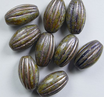 0100595 Melon Oval 14x8mm White Alabaster Eucalyptus Antique Copper washed color 02010-65329-54324