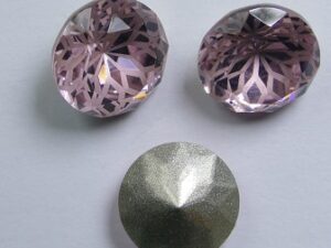 LF-C-10-ROSLT Lotus Flower Round Chaton SS47, 10 mm Light Rose 1 Pc.