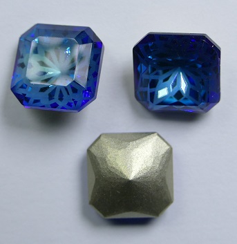 LF-S-10-BEB Lotus Flower Square Stone 10 mm Bermuda Blue
